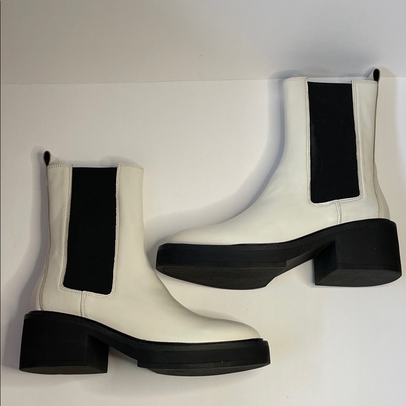 Farylrobin Shoes - NIB White Chelsea FARYL Leather Boots.  Size 10